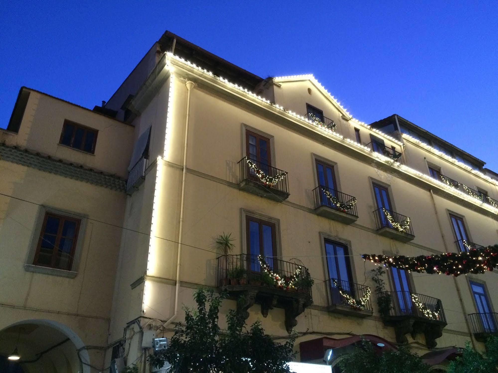 Bed and Breakfast Il Giardino Segreto Сорренто Екстер'єр фото