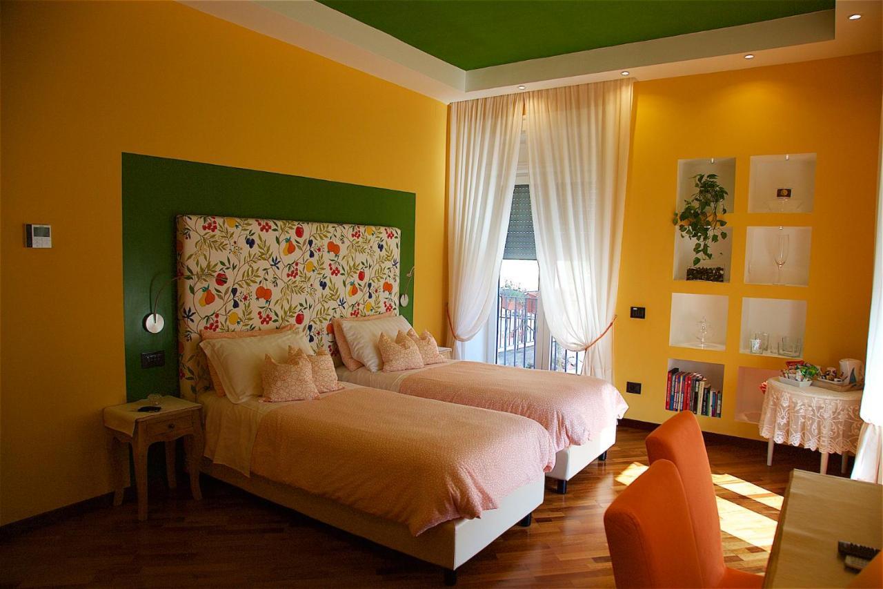 Bed and Breakfast Il Giardino Segreto Сорренто Екстер'єр фото